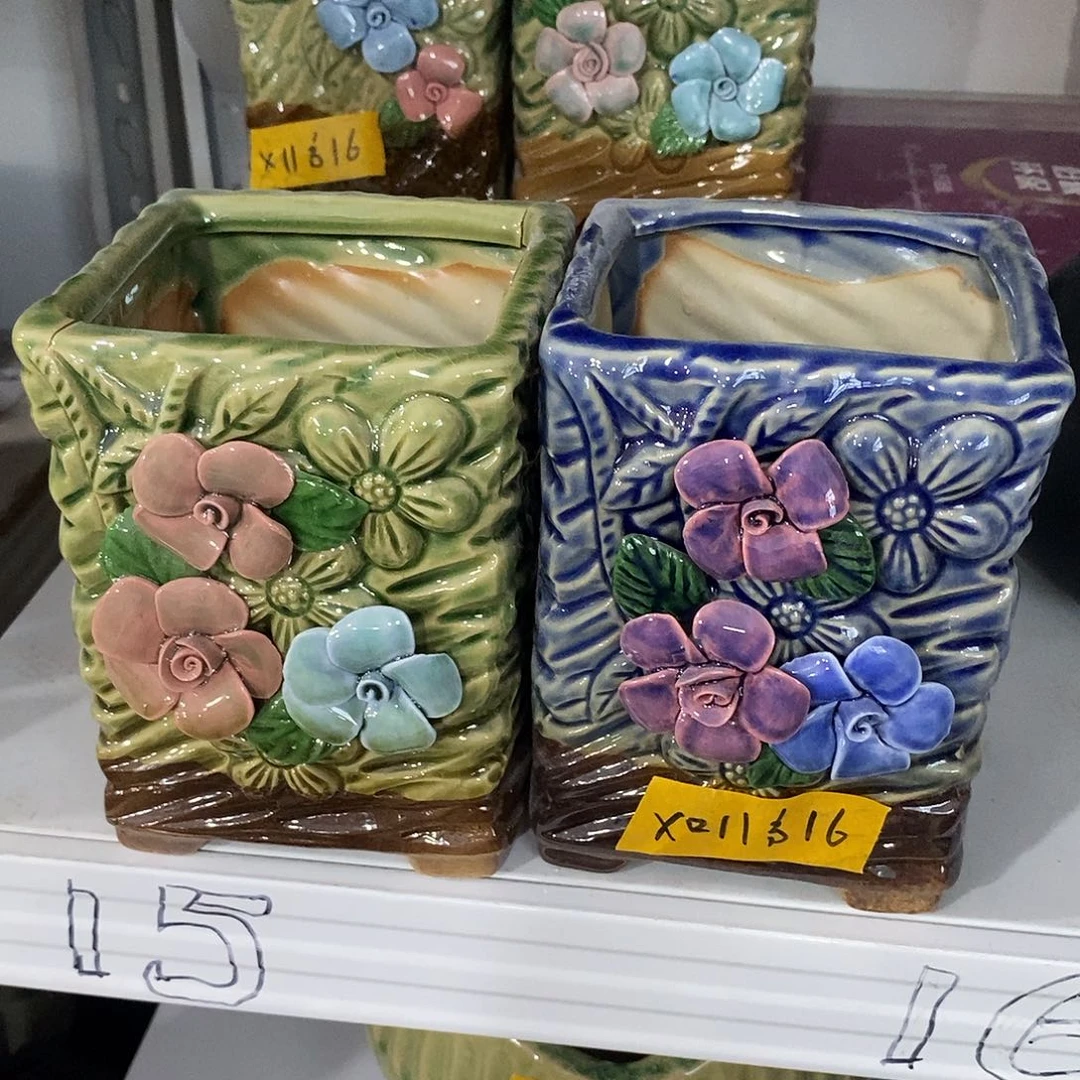 摆件陶盆有孔 瑕疵介意勿拍