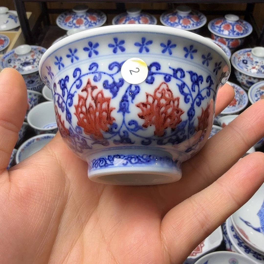 青花釉里红双狮压手杯微瑕