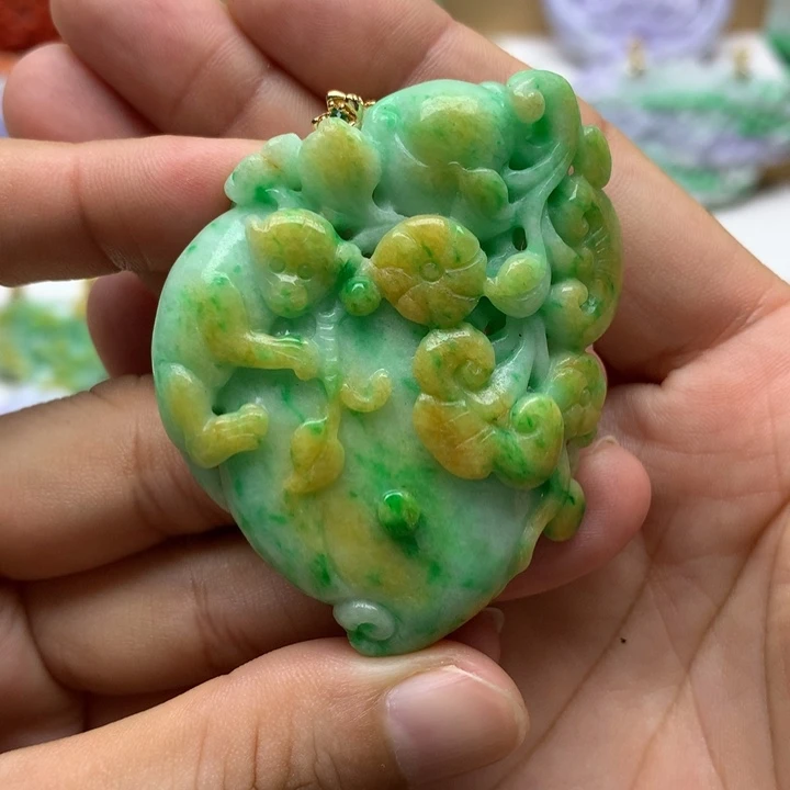颈饰未镶嵌翡翠翡翠