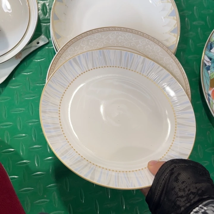 瓷片八寸盘五个微瑕