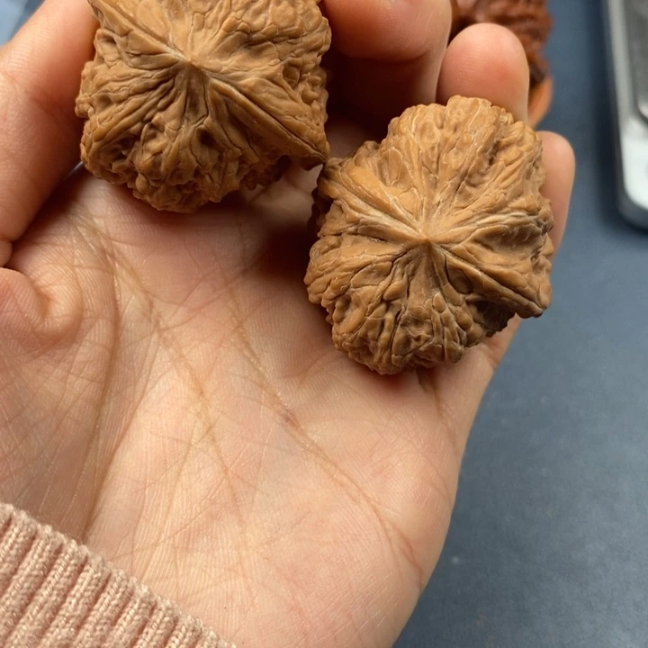 文玩核桃吊坠ℒ****将平谷