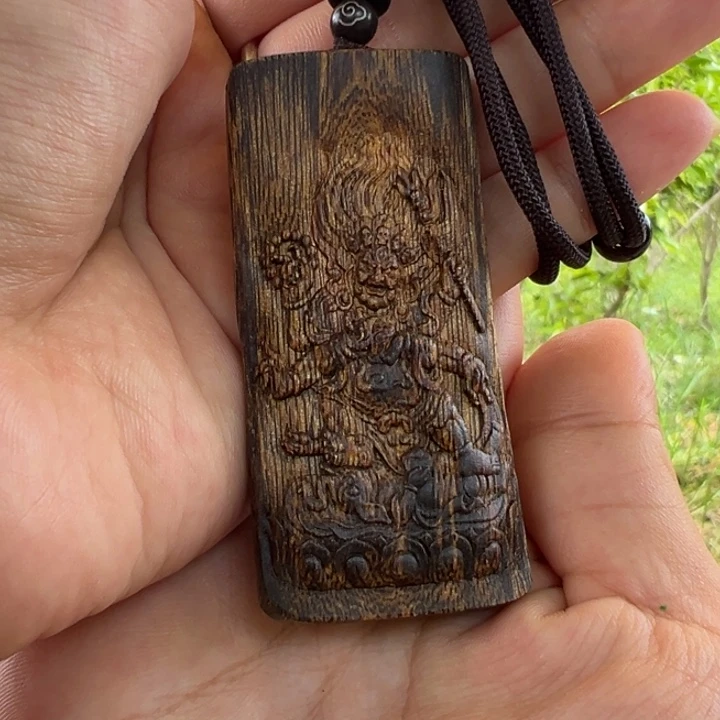 聚***发手串沉香无事牌吊坠 黑财神