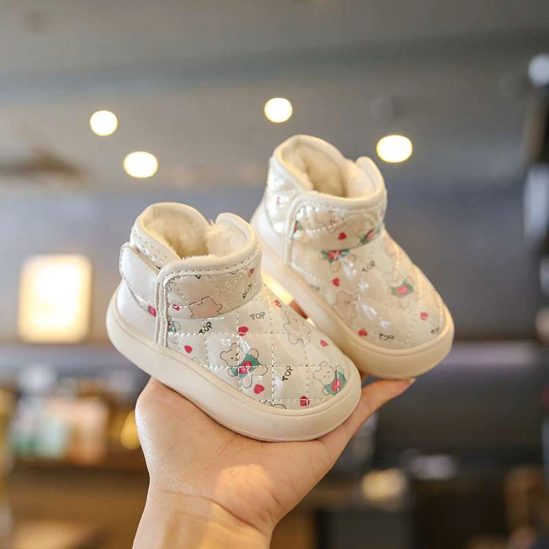 FAVMARTHA婴儿棉鞋女宝宝雪地靴保暖冬季防水软底学步鞋