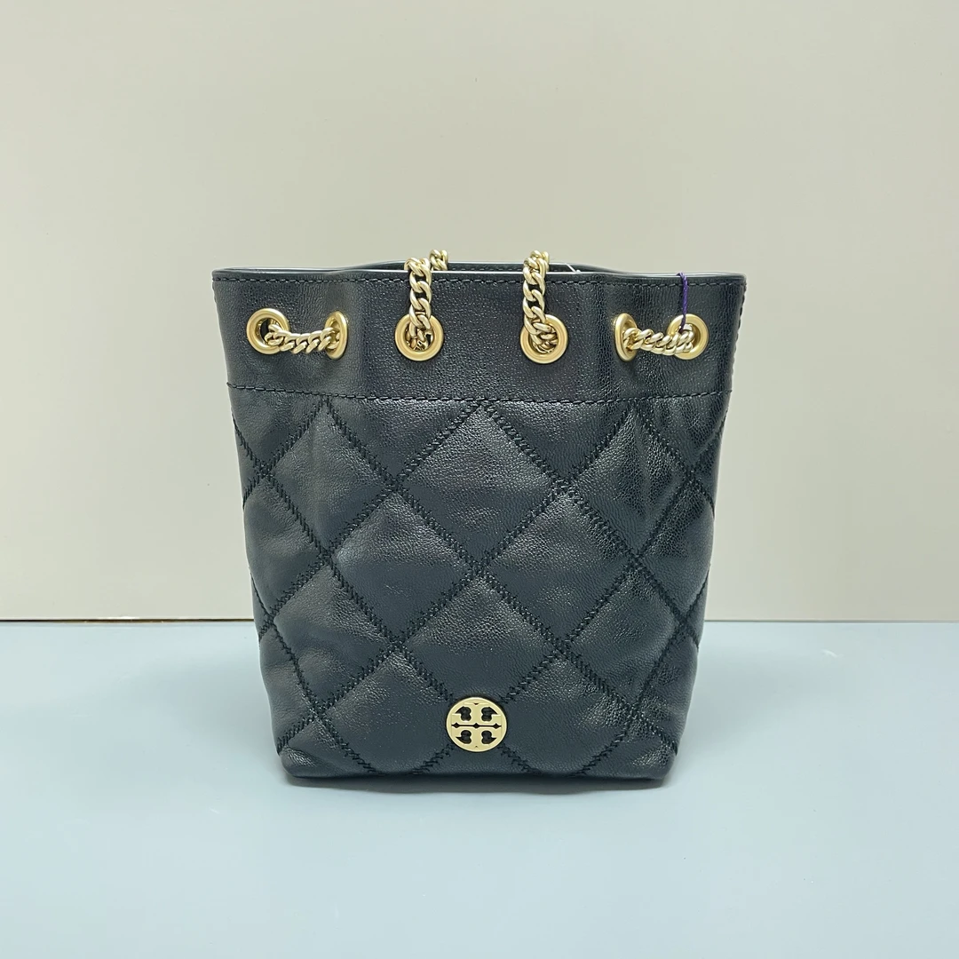 95新 TORY BURCH/汤丽柏琦 willa黑色水桶包13*17*9cmE121611