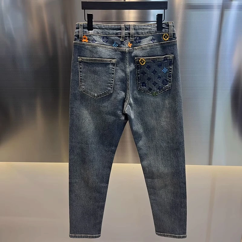 欧洲站时尚显瘦个性刺绣修身小脚牛仔裤男帅气轻奢外穿直筒九分裤