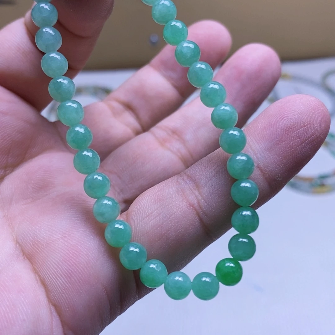 未镶嵌定制翡翠卡5.6