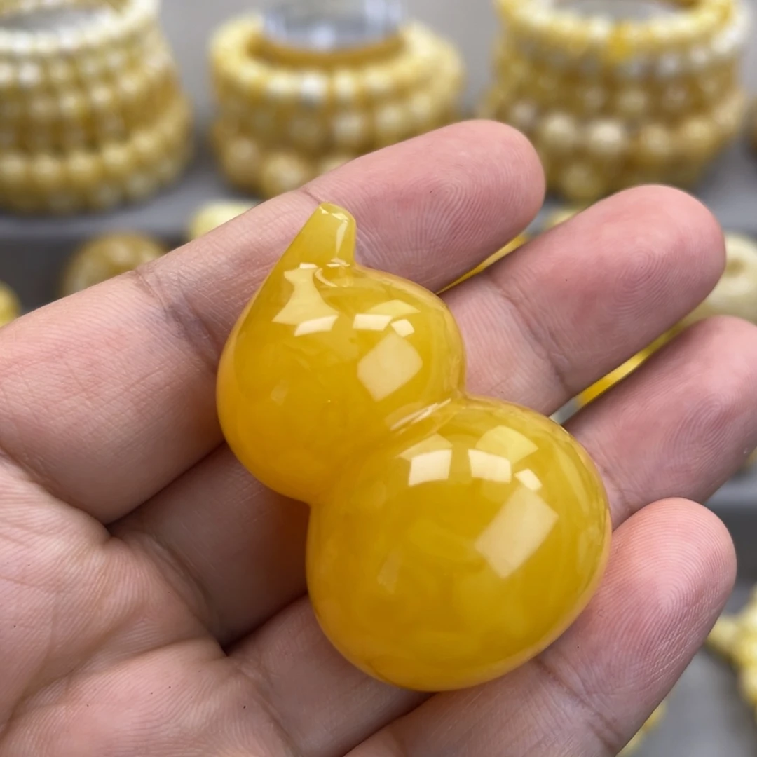 琥珀颈饰未镶嵌吊坠