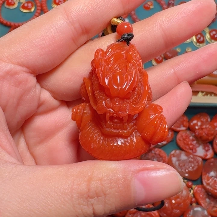 未镶嵌吊坠南红玛瑙