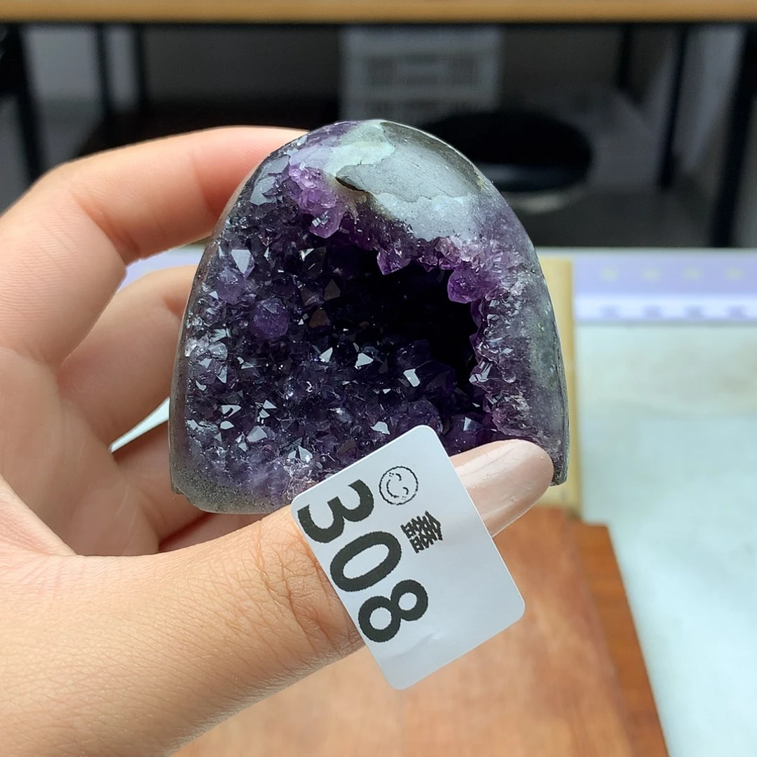 未镶嵌大型摆件（非配饰）水晶