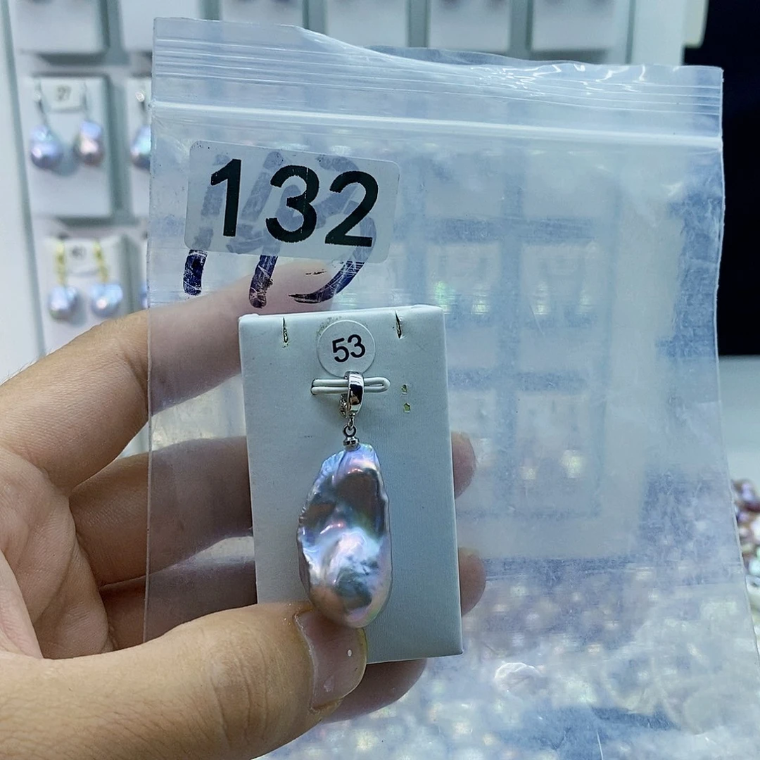 淡水珍珠合金颈饰