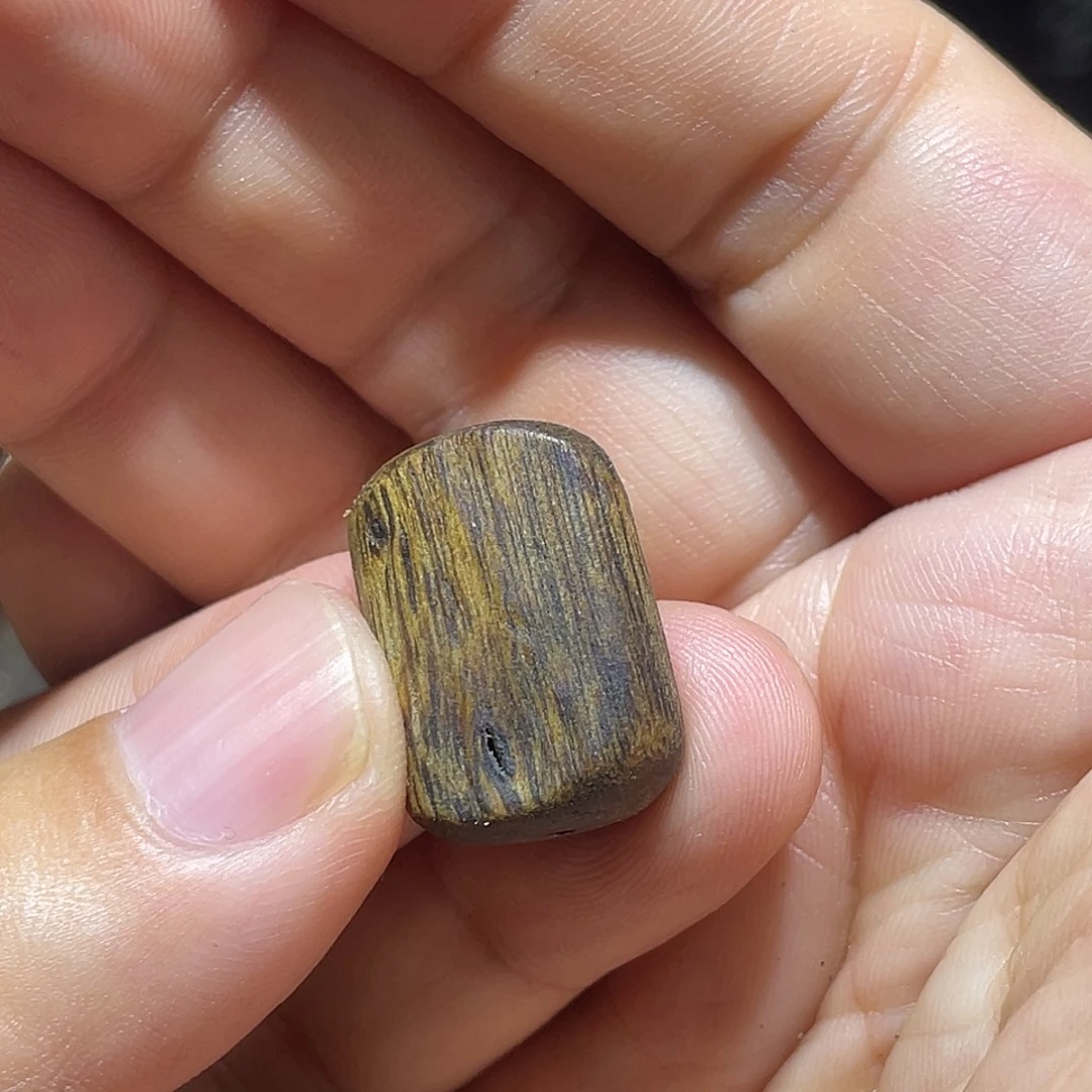 吊坠沉香768597969796