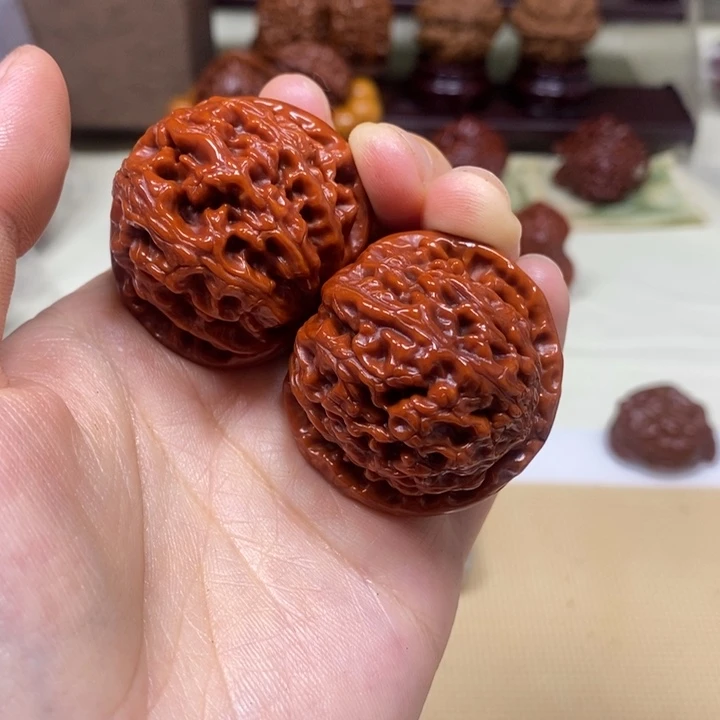 吊坠文玩核桃球白
