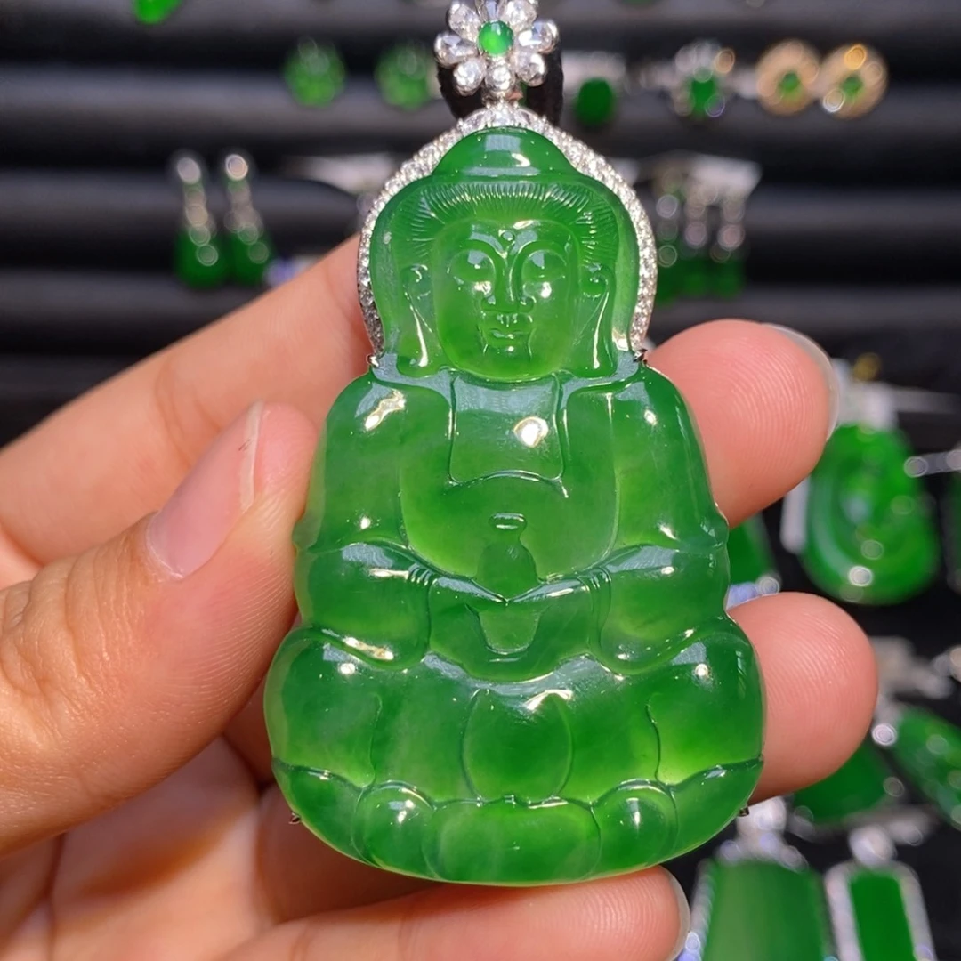 翡翠18K金镶嵌颈饰天然翡翠