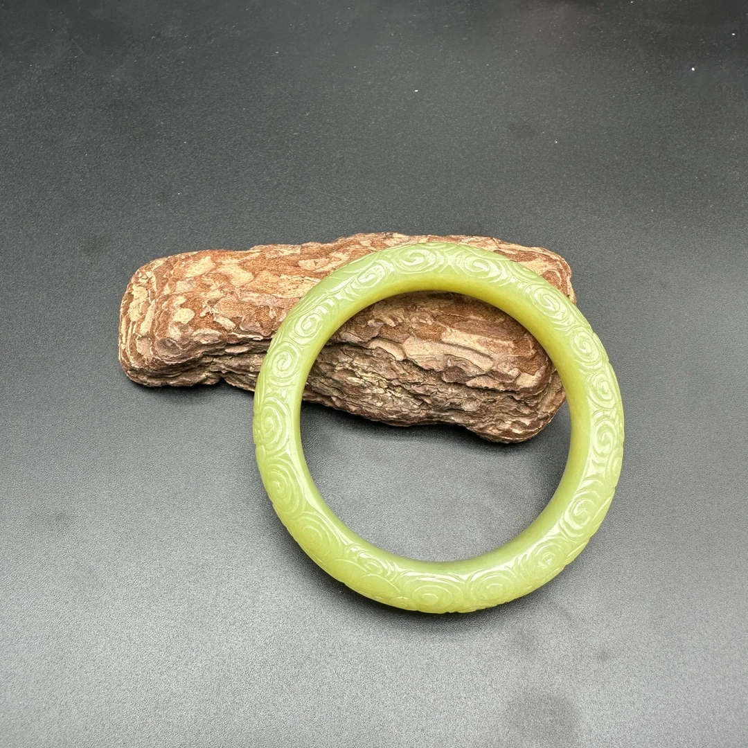 《清代》和田玉祥云镯  山东文物商店 ZZXCRH457425