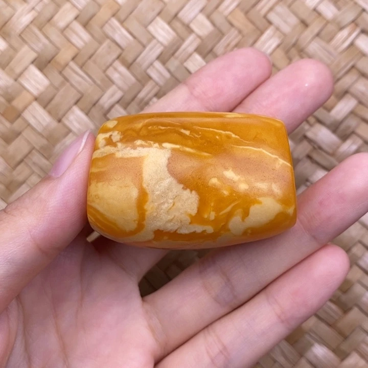 蜜蜡未镶嵌裸石蜜蜡M