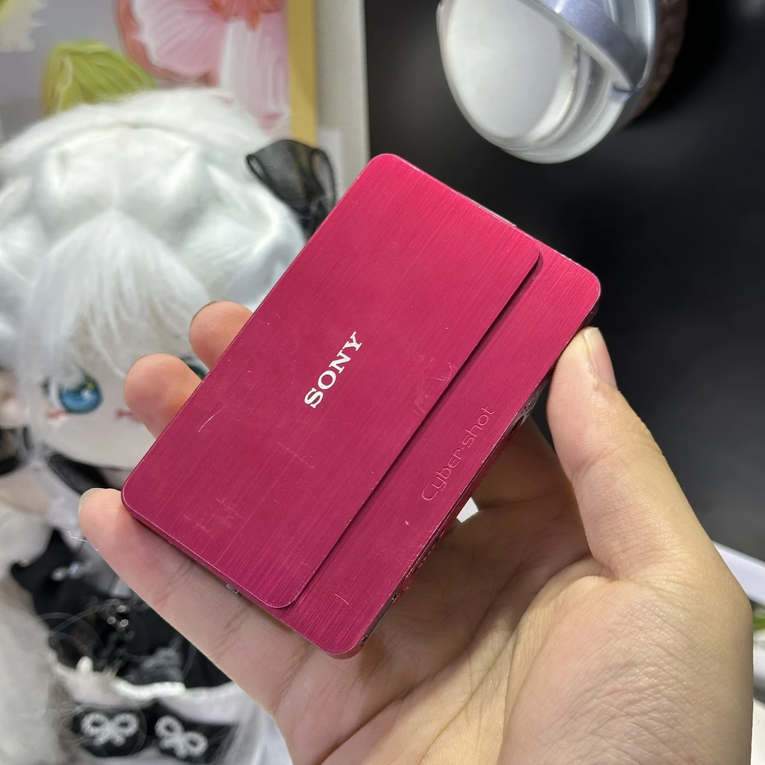 9新 Sony/索尼 索尼t700色彩感好胶片感适合新手触摸屏