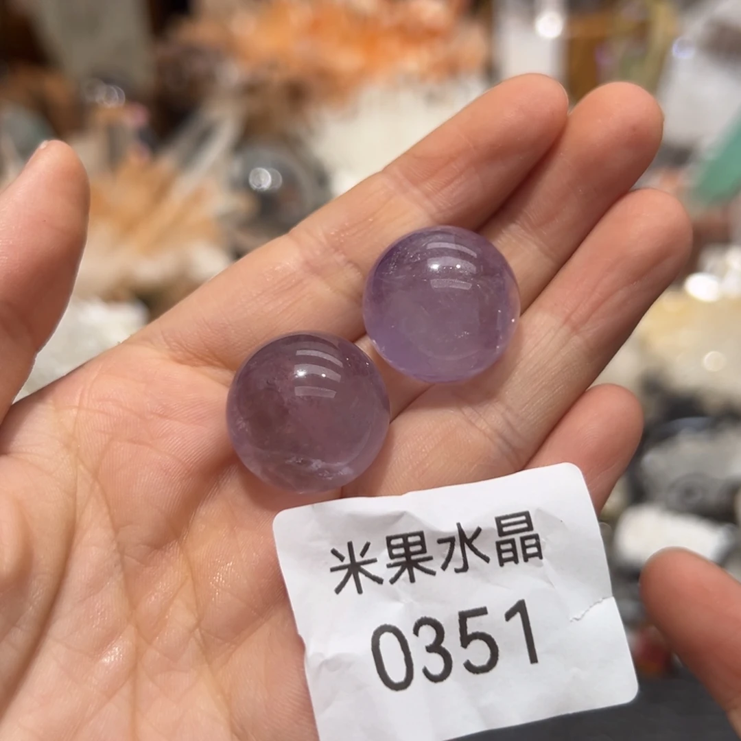 Y***n未镶嵌珠宝半成品水晶