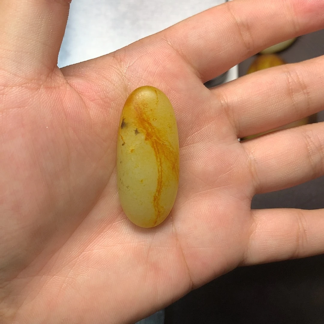 和田玉（糖玉）未镶嵌挂件