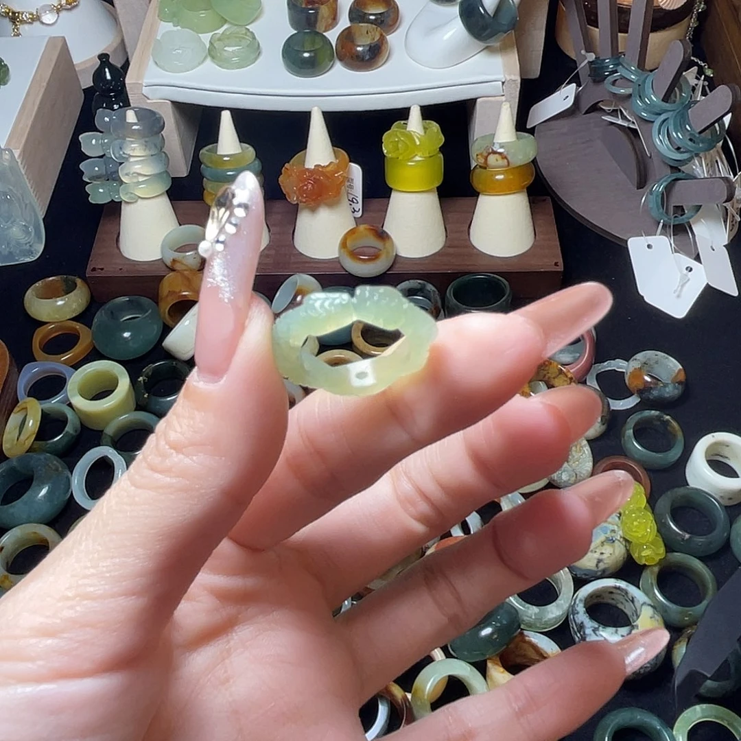 蛇纹石玉未镶嵌戒指15.8