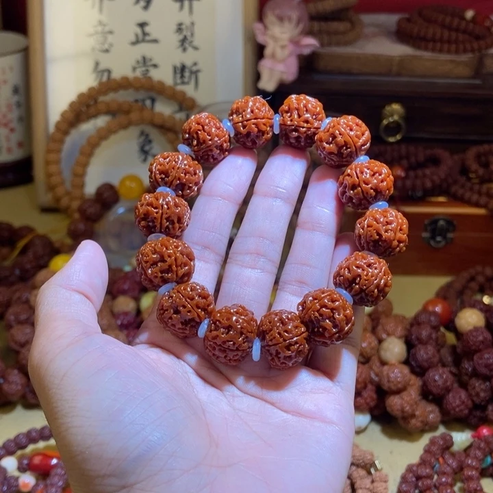 吊坠金刚菩提185玉化