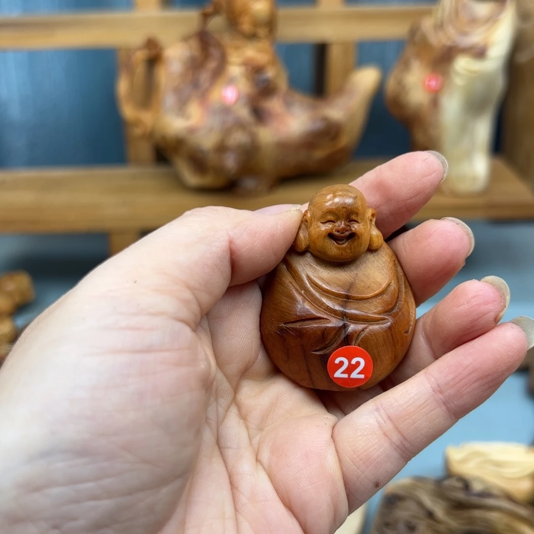 随***兰木崖柏木摆件手把件