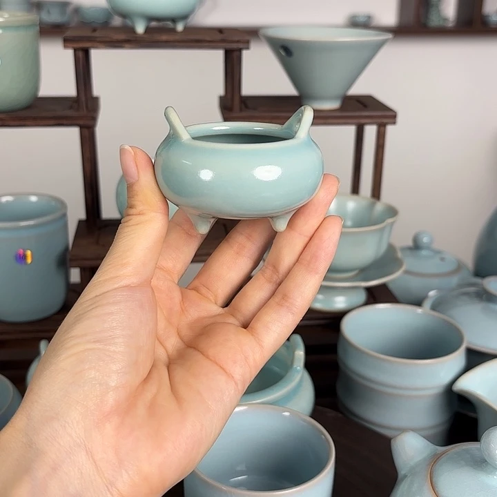 其他仿古釉矮款线香炉二级品