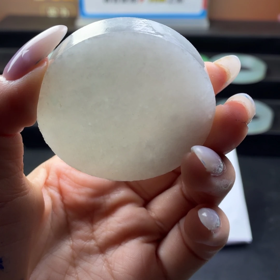 爱****定制翡翠未镶嵌翡翠