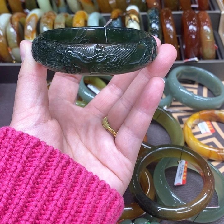 未镶嵌蛇纹石玉手镯