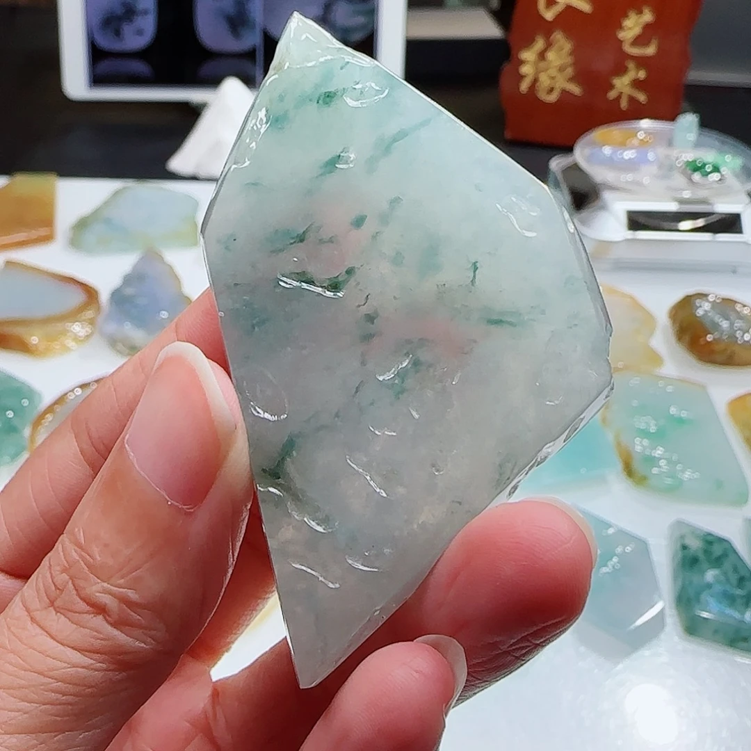 定制翡翠未镶嵌缅甸翡翠挂件