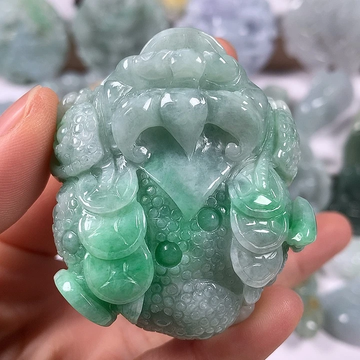 翡翠未镶嵌颈饰大金蟾卡厚20+