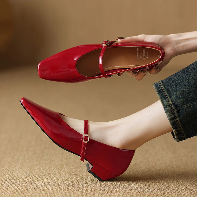 韩版小红鞋春季真皮女鞋复古方头浅口女单鞋婚鞋粗跟玛丽珍鞋鞋子
