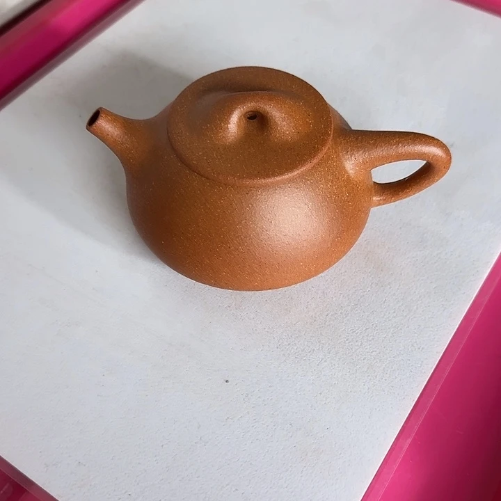 冶***春茶壶紫砂黄金段泥石瓢170cc半手