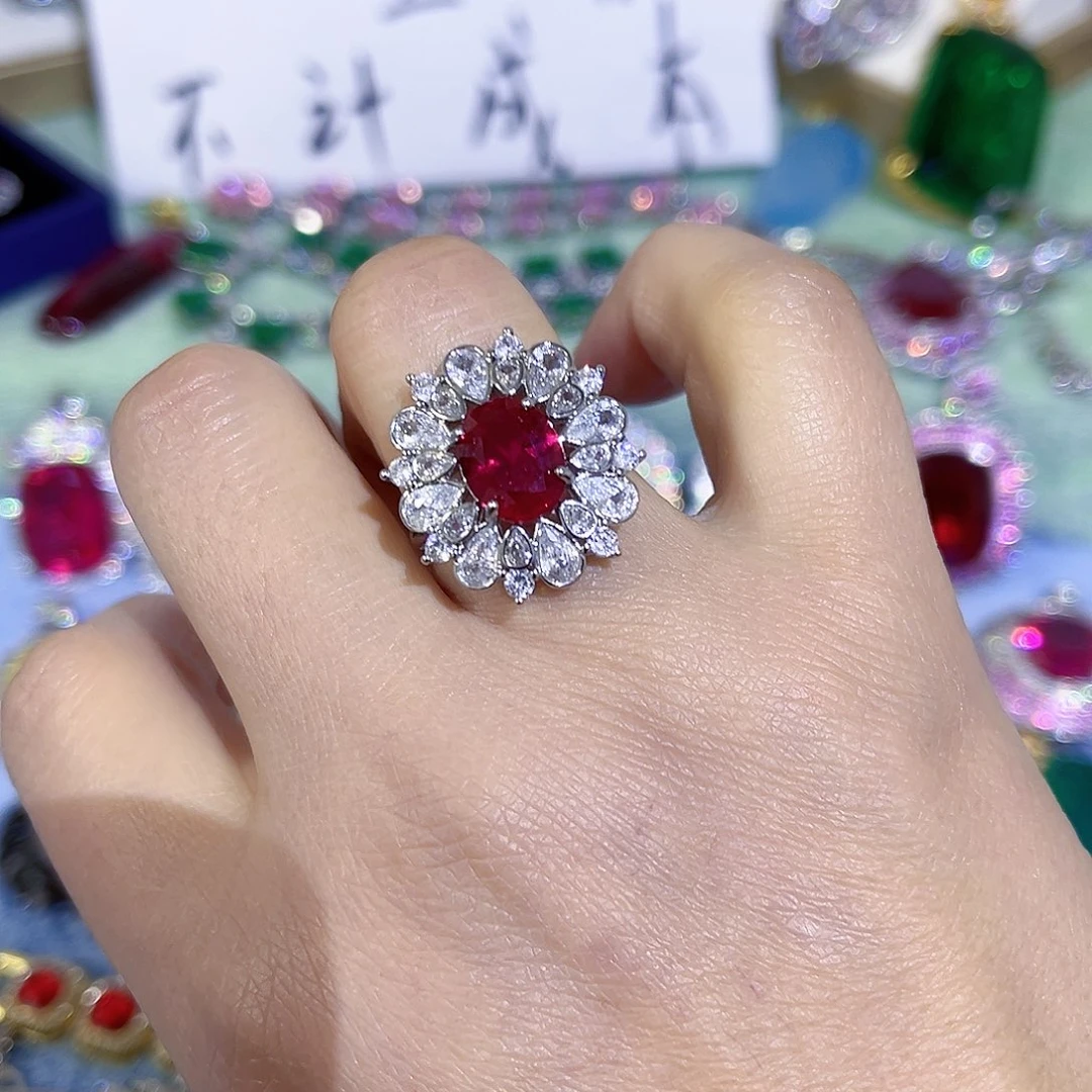 花岗石钨金璀璨夺目