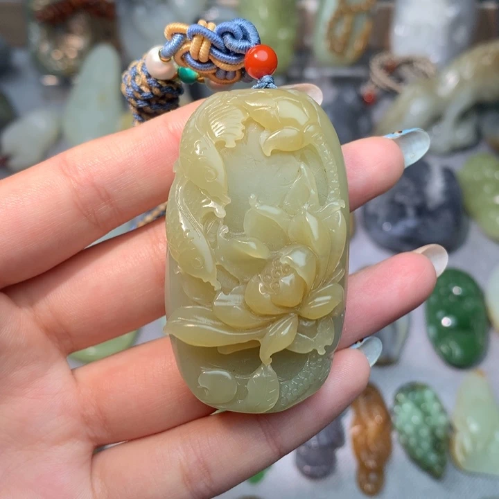 和田玉挂件未镶嵌