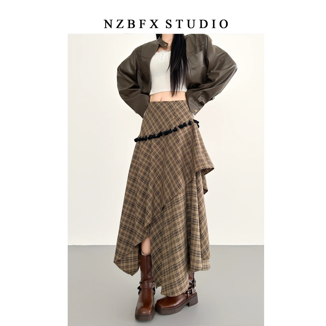 大码胖mm格纹不规则半身裙女秋季新款法式复古显瘦高腰A字中长裙