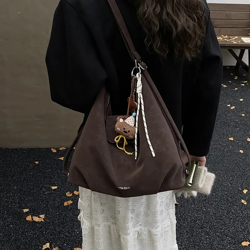 2025新款托特包包女款大容量通勤包慵懒松弛感单肩斜跨多用背包