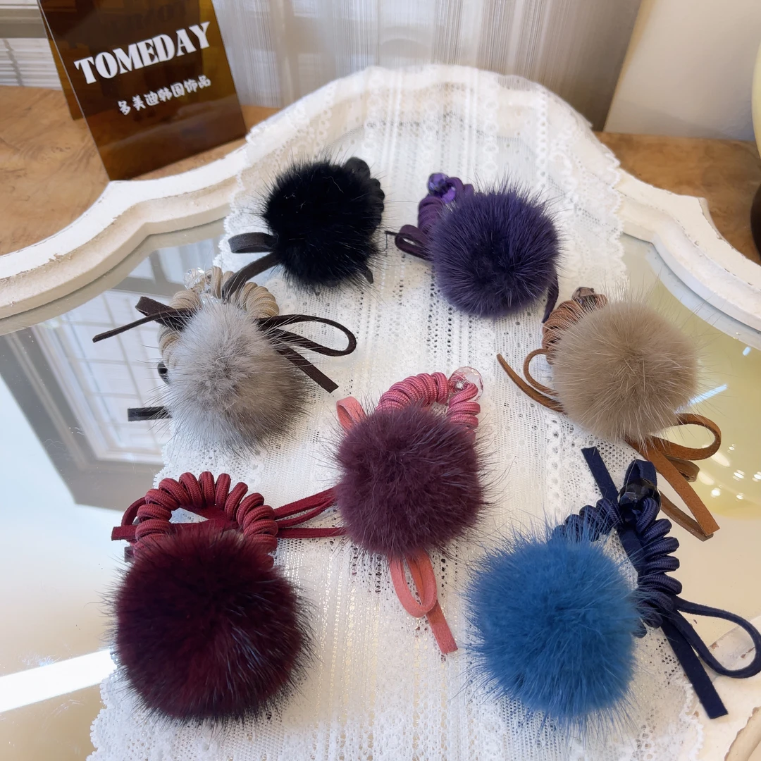 W401韩系秋冬氛围简约复古时尚气质设计毛毛发绳