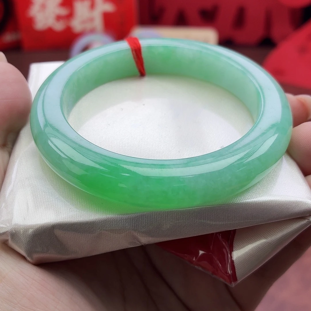 未镶嵌手镯翡翠58号