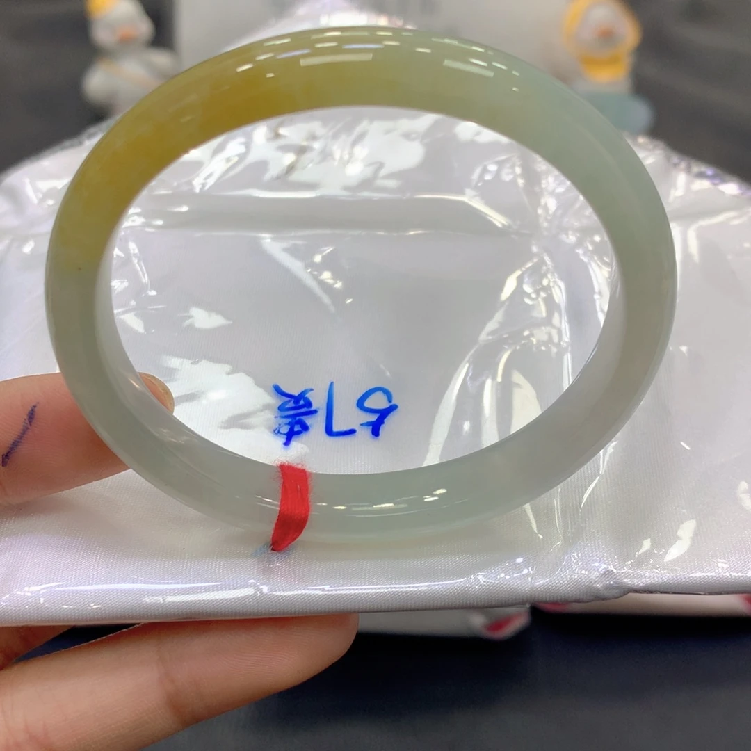 翡翠未镶嵌手镯翡翠18