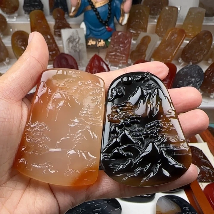 哲***德玛瑙/玉髓未镶嵌颈饰