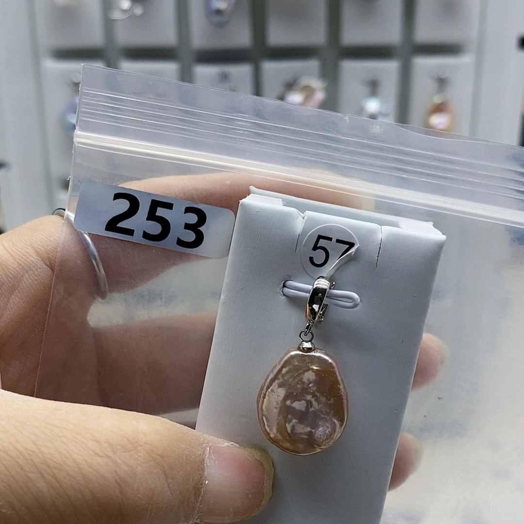 颈饰合金淡水珍珠