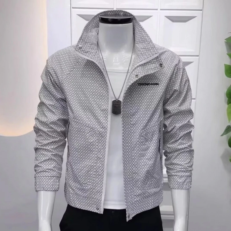 立领几何不起球绿色户外冲锋夹克夹克运动百搭外套时尚休闲潮流