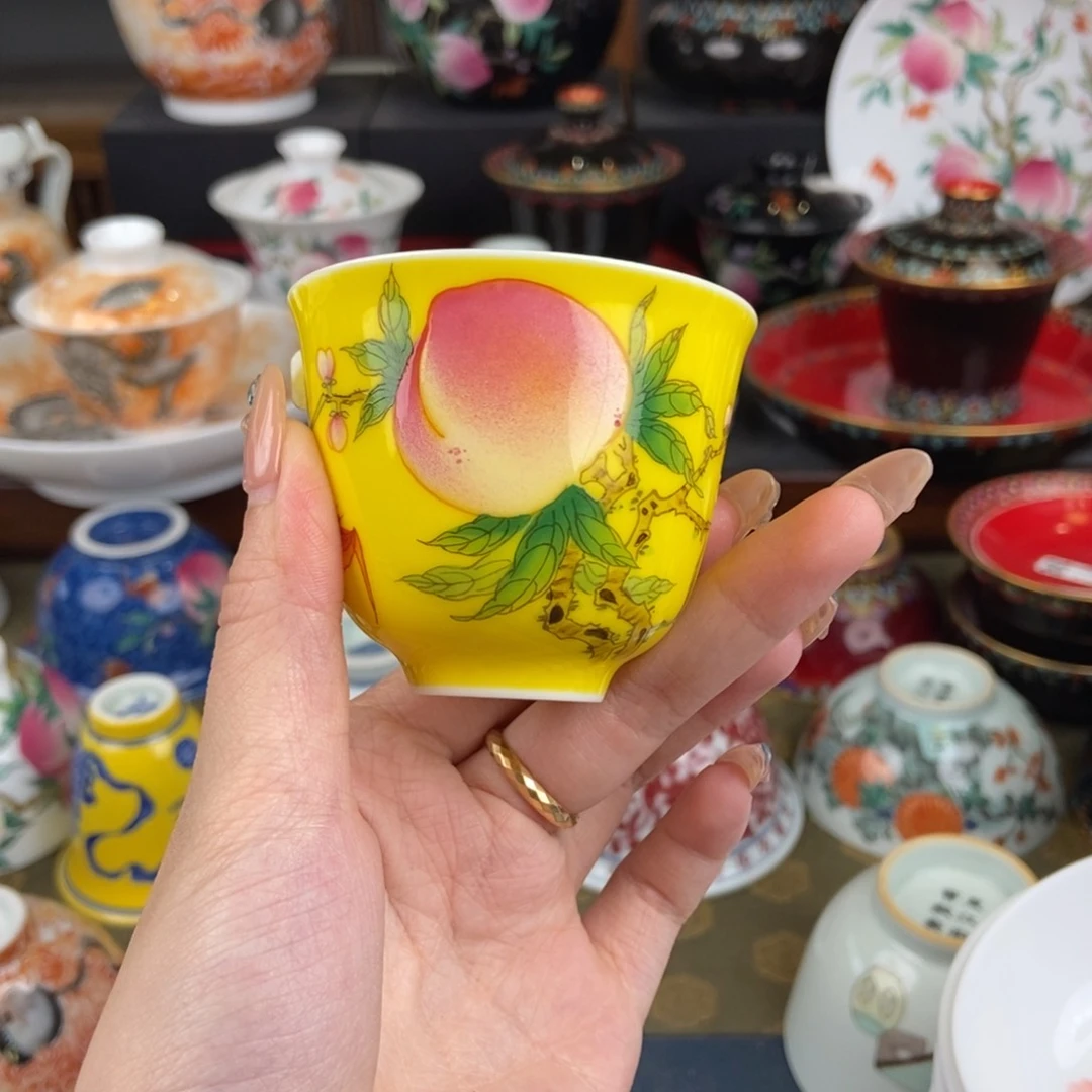 陶瓷艺术家的作品是一种非常感谢