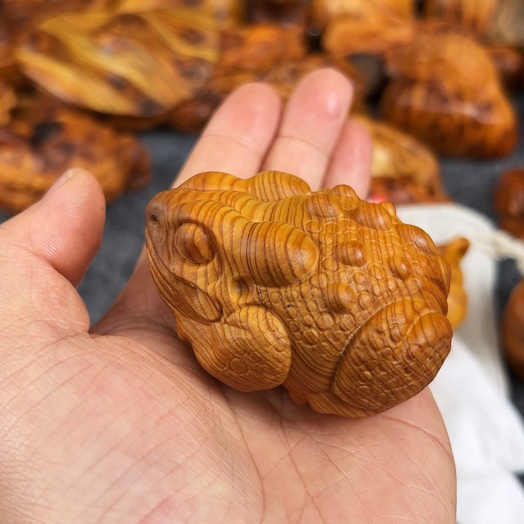 柏木太行崖柏呱呱手把件