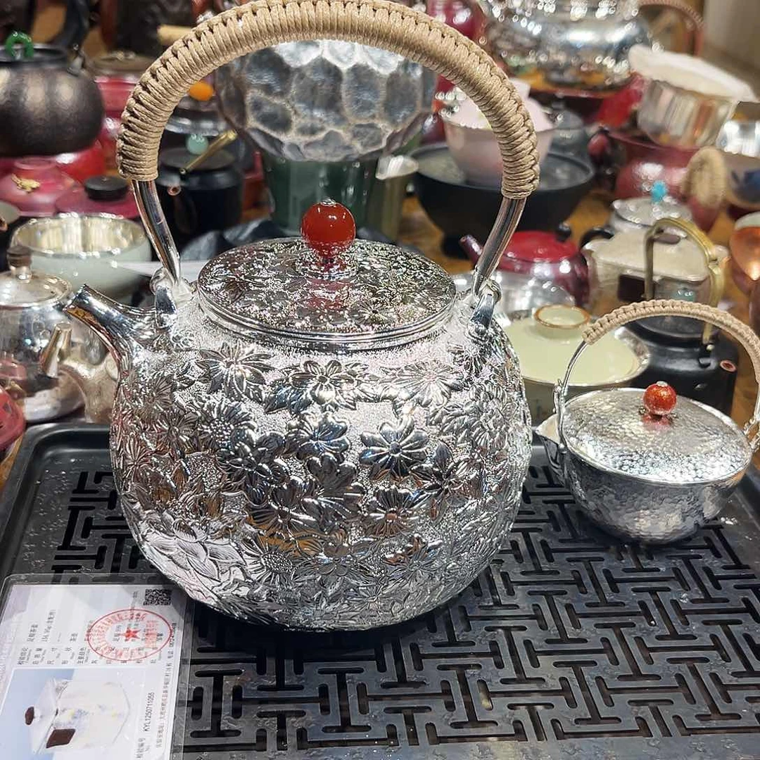 骑****孩西施万花大壶鎏银