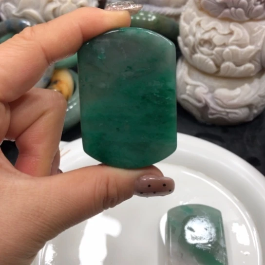 未镶嵌石英质玉珠宝半成品28