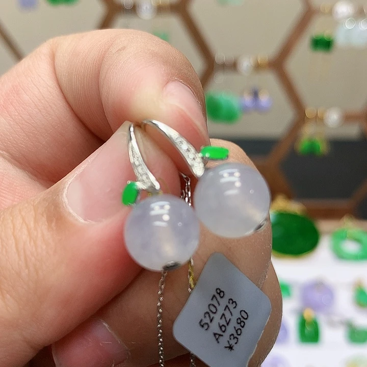 18K金镶嵌翡翠耳饰天然翡翠耳饰