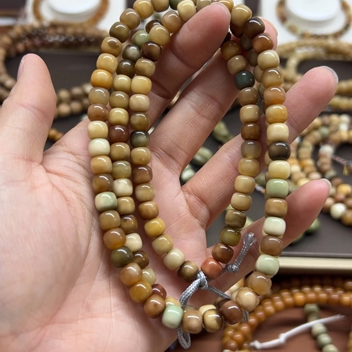 右***华龙脊菩提手串7/6多宝108颗005