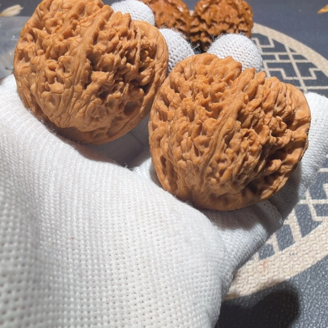 文玩核桃把件南疆