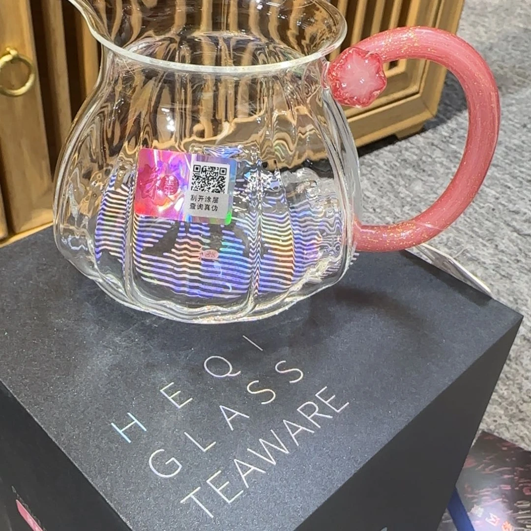 桔***子禾器莲君公道杯蜜粉金